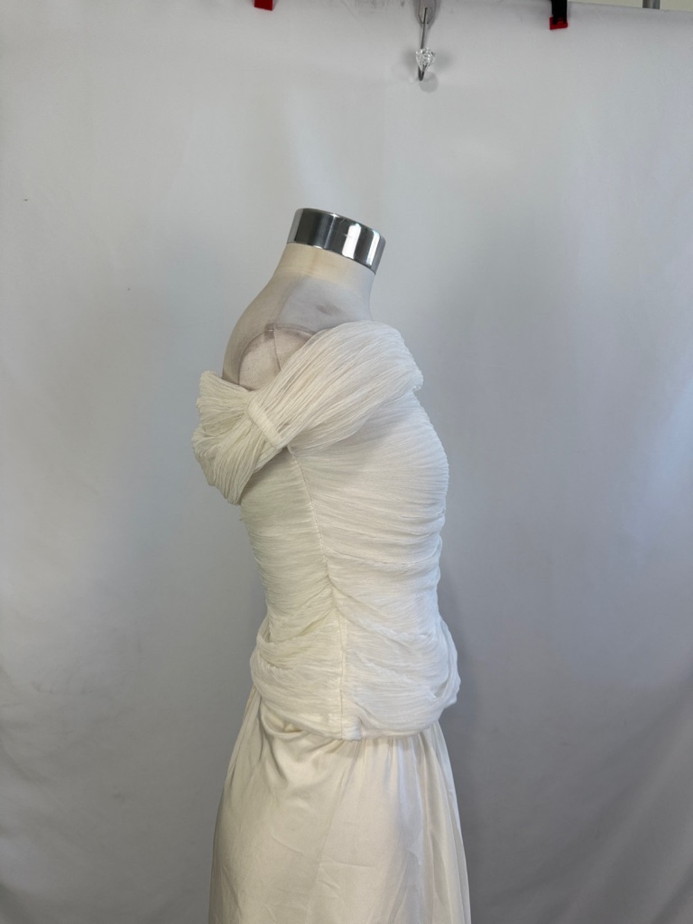 BCBG CREAM CRINKLE OFF SHOULDER TOP - Picture 3 of 8